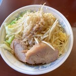 らーめん 陸 - ラーメン野菜W、背脂、カラメ