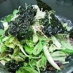 和牛焼肉 犇和 - 海苔がアクセントのチョレギサラダ