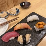 Sushiya Ishimon - お寿司は一貫から頼めるみたい