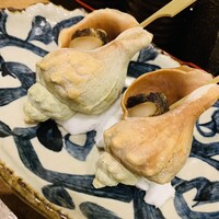 くし路 KITTE丸の内店 - 青つぶ貝の壺焼き