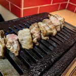 お肉一枚売りの焼肉店 焼肉とどろき - 