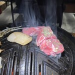 ジン鉄 - 生ラム厚切り特製コショウ