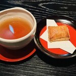 ラ・ボンヌターブル - 