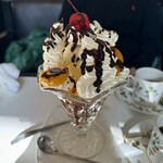 CARIB - 大人もワクワクするチョコレートパフェ。