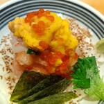 日本橋海鮮丼 つじ半 - 