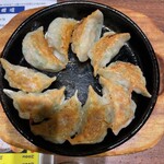 博多餃子舎 鉄なべ - 