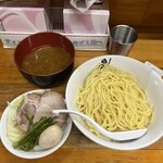 麺屋鼎 - 