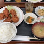 さいとう食堂 - 料理写真:④鶏の唐揚げ定食¥900＋⑦ライス大盛りにする券¥100