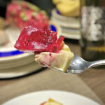 キャトルラパン - デザート ドラゴンフルーツリフト