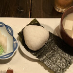 明石カンカン - お漬物、おにぎり、お味噌