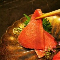 YORONIKU TOKYO AZABUDAIHILLS - シャトーブリアンの刺身　優勝です！　軽くて火入れはされてます
