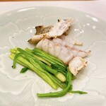 蕎麦割烹  倉田 - 豊後水道産トラ河豚、遠江(とおとうみ)、セリ