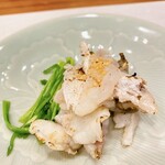 蕎麦割烹  倉田 - 豊後水道産トラ河豚、遠江(とおとうみ)、セリ