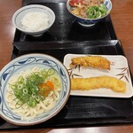 丸亀製麺 - 