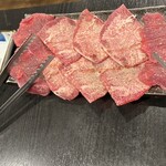 焼肉 肉喰 - 塩たんです。