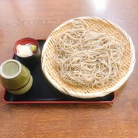 『おにひら三人前1940円、海鮮5種類と野菜の天ぷら盛り合わせ980円』by かくがく : そば処おにひら ひるかみ店 - 時又/そば [食べログ]