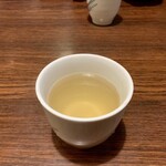 Kaiun Soba - そば茶をどうぞ。