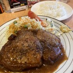 中華・洋食 やよい - ポークソテー1500円＋ライス味噌汁500円