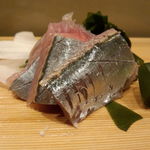 鮨処 多田 - 造り 秋刀魚(北海道根室)　大阪の市場に入荷す中では最も大きいサイズ