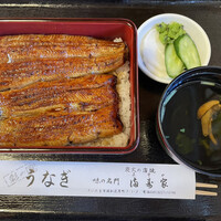 満寿家 - うな重 並 満寿家 - うな重 並