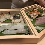 寺子屋 すし匠 - カウンター冷蔵庫のネタ