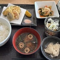 春秋ユラリ 恵比寿 -  春秋ユラリ 恵比寿 -