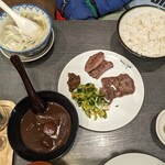 利久BOWLS - たんのう定食