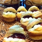 リトルマーメイド - いちごジャムパンです