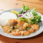 Garlic shrimp rice plate