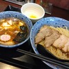 中華蕎麦 金魚 - チャーシューワンタンつけ蕎麦➕生玉子(*^^*)