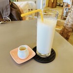 Kissaten Daijingu - バナナジュース