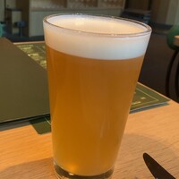 Osteria IL VIAGGIO - Hazy IPA　自社製1,300円、フルーティで美味しい！