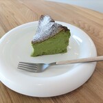 CAFE HIDAMARIYA - 抹茶のバスクチーズケーキ