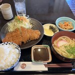 Waraku - 手打ちローストンカツ定食