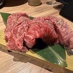 焼肉ホルモンまるよし精肉店 天満橋店 - 