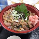 漁師料理 よこすか - アジの三色丼！