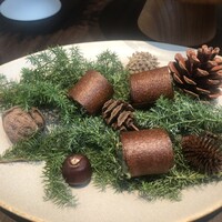 CYCLE by Mauro Colagreco - 根のコンセプトの前菜