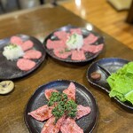 炭火焼肉 やまもと - 