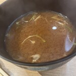 回転寿司 鮮 - アサリ味噌汁