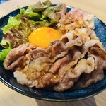Yakiniku Horumon Hiroya - メニュー:佐賀牛カルビ丼 ¥1,188(税込)