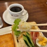 COFFEE HOUSE maki - 