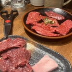 Shichirin Sumibiyakiniku Yuurin - 