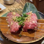 炭火焼ホルモンナカジ - 