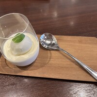 トラットリア イル レガーロ - 