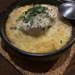 人形町バル 雄 - バル雄看板メニュー 鴨と鶏のグラタン仕立て