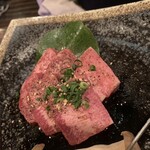 炭火焼肉 白山 - 