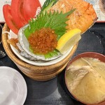 タカマル鮮魚店 - 焼赤丼