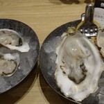 8TH SEA OYSTER Bar  - 