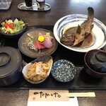 波や - 黒ソイの煮付けと刺身の定食　¥1500