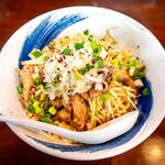 拉麺 しな竹 - ホルモンぶっかけ